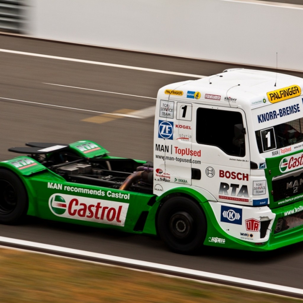 truckracing3