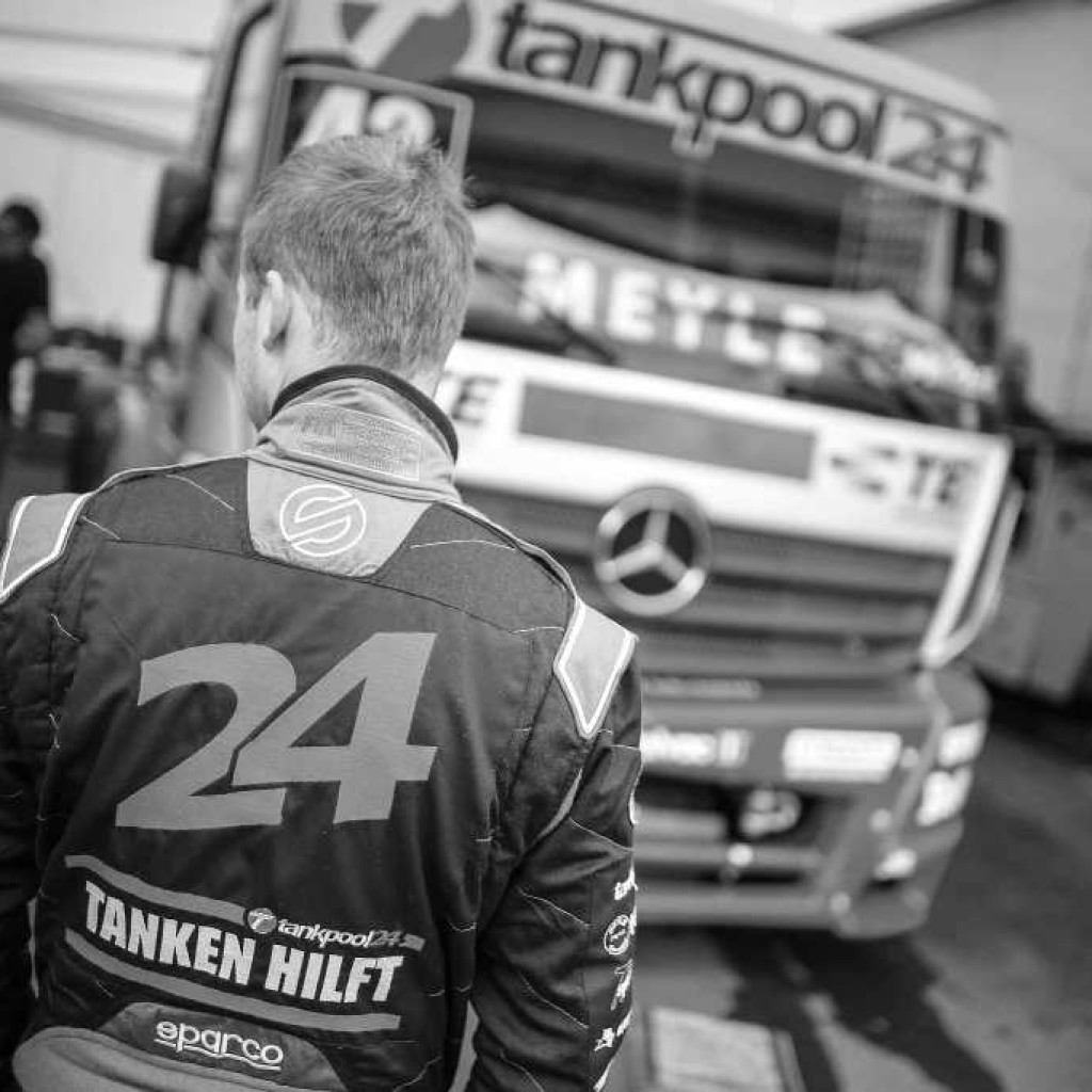 truckracing6