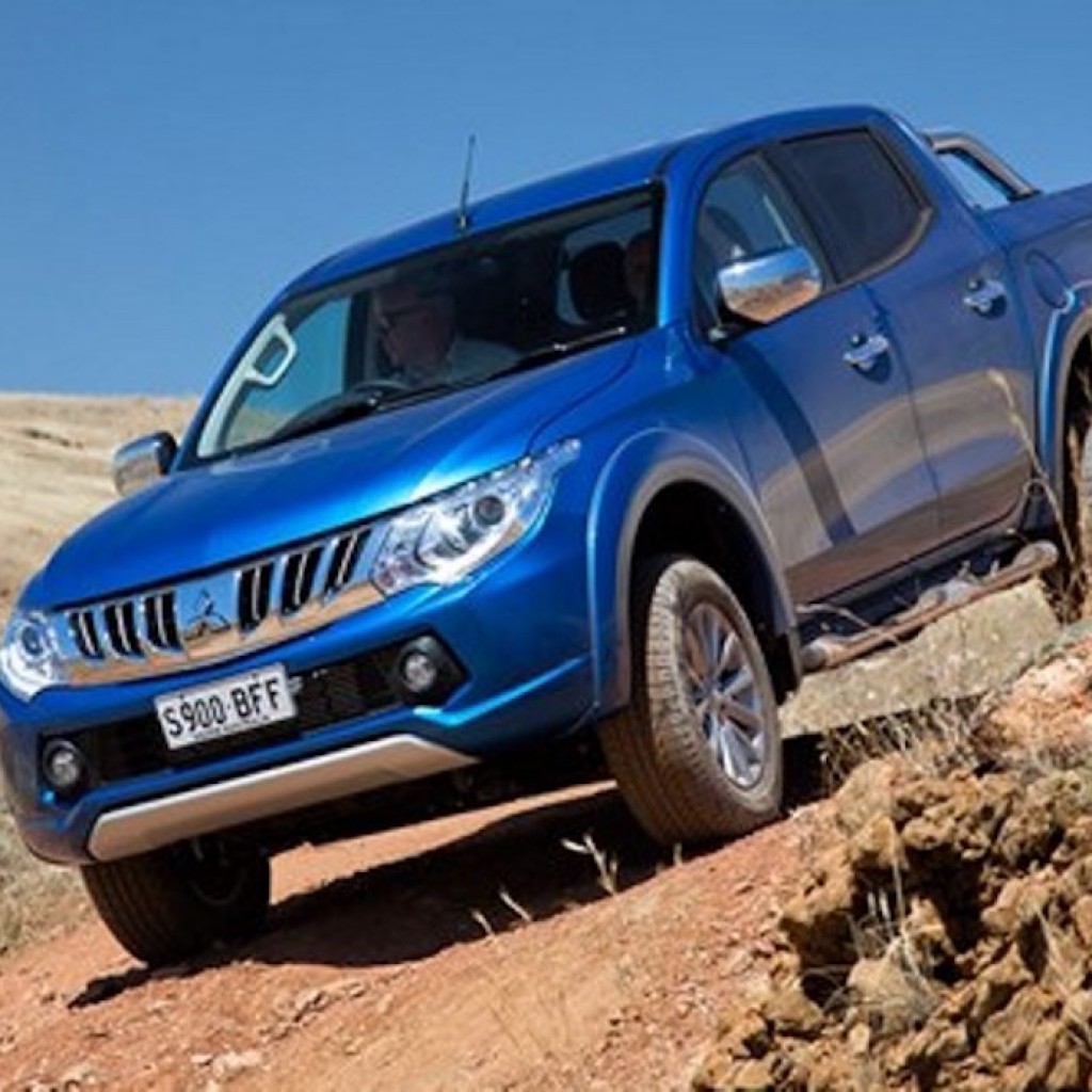 nearest rival_Nissan navara_triton