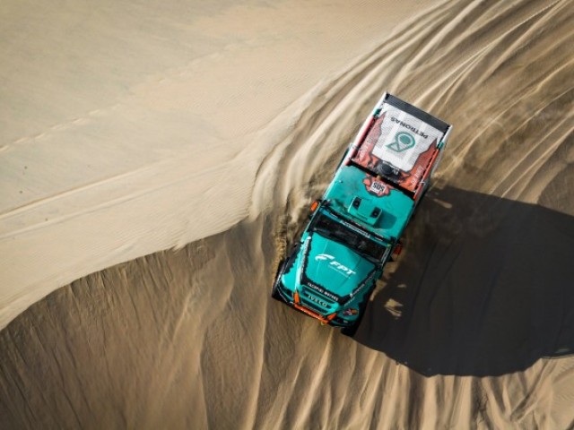 iveco_dakar19_villagra_stage2_jpg