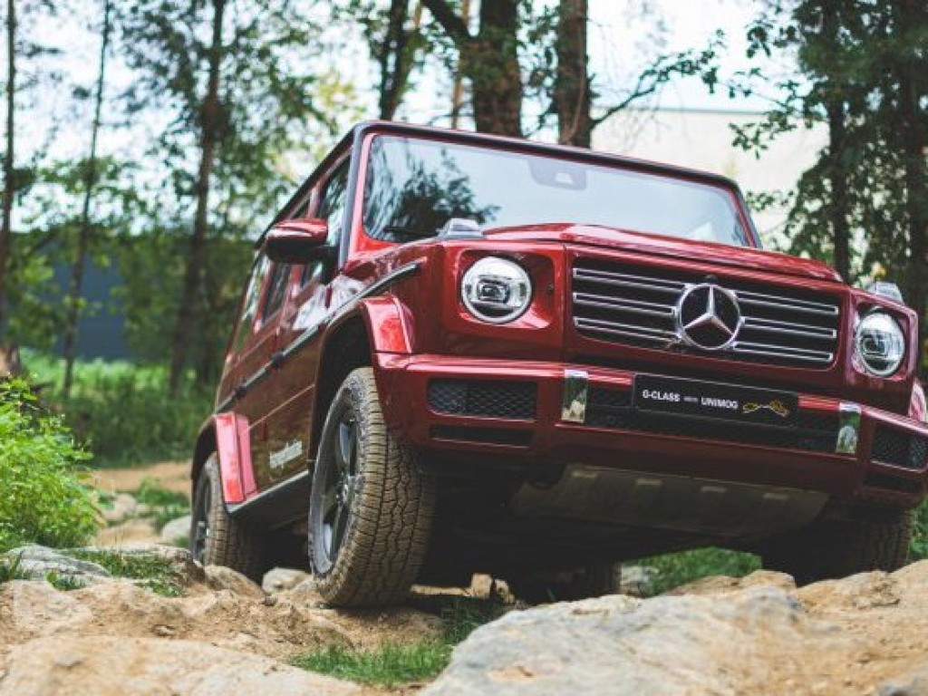 unimog-and-g-class-5
