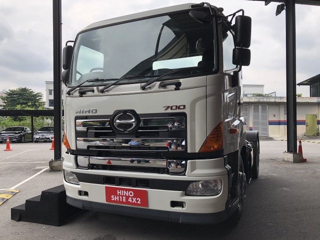 Hino launches the New HINO 700 Series Heavy-duty trucks with 16-Speed gearbox | BigWheels.my