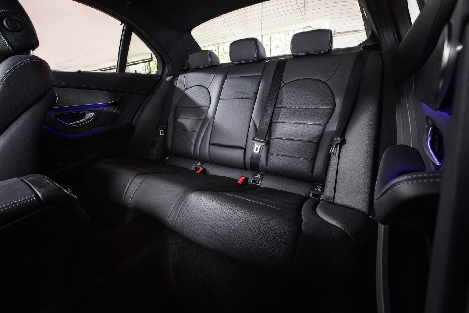 Mercedes_Benz_C200_AMG_Line_Interior10 BigWheels.my