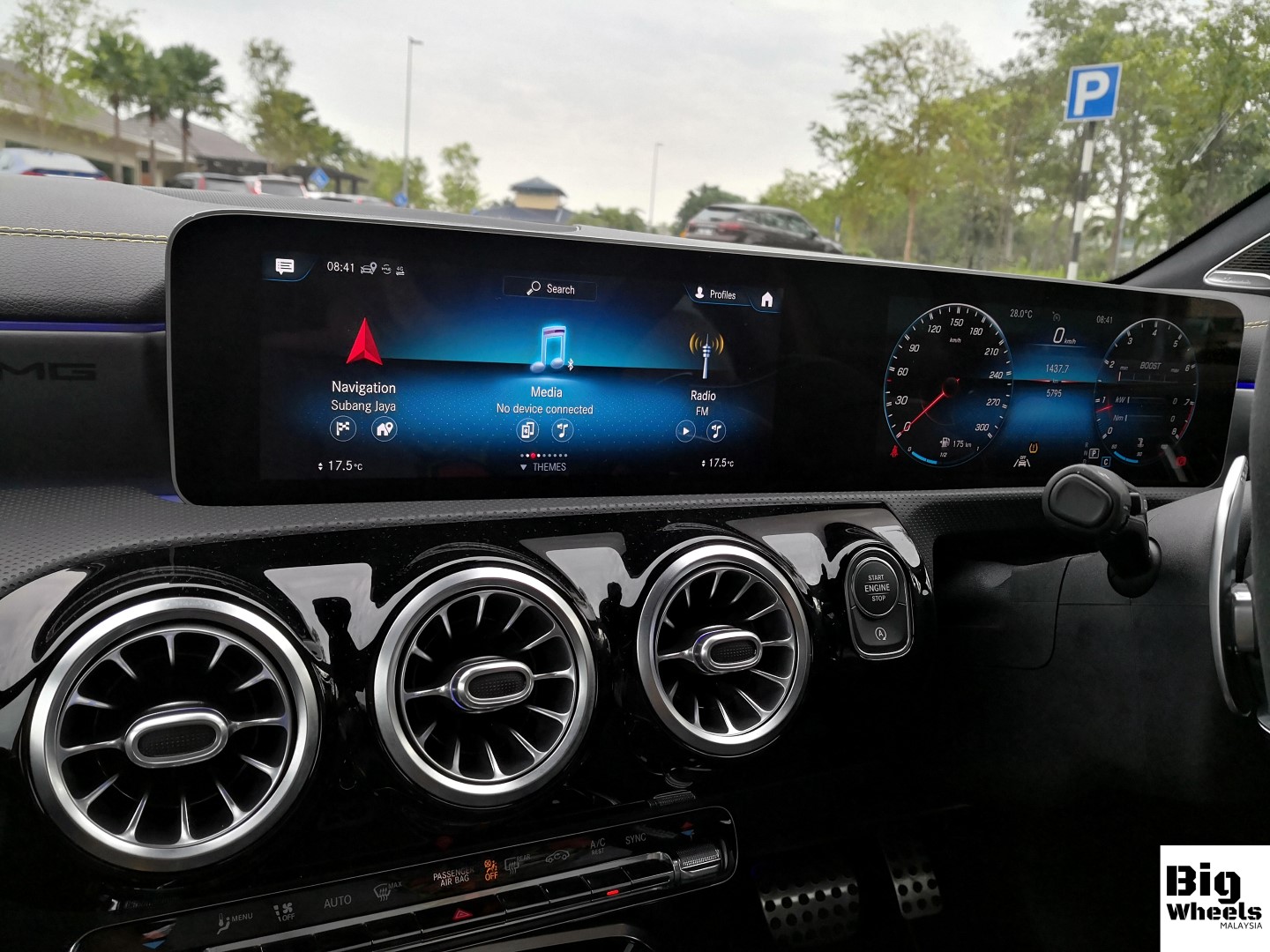 mercedes-amg a45s infotainment