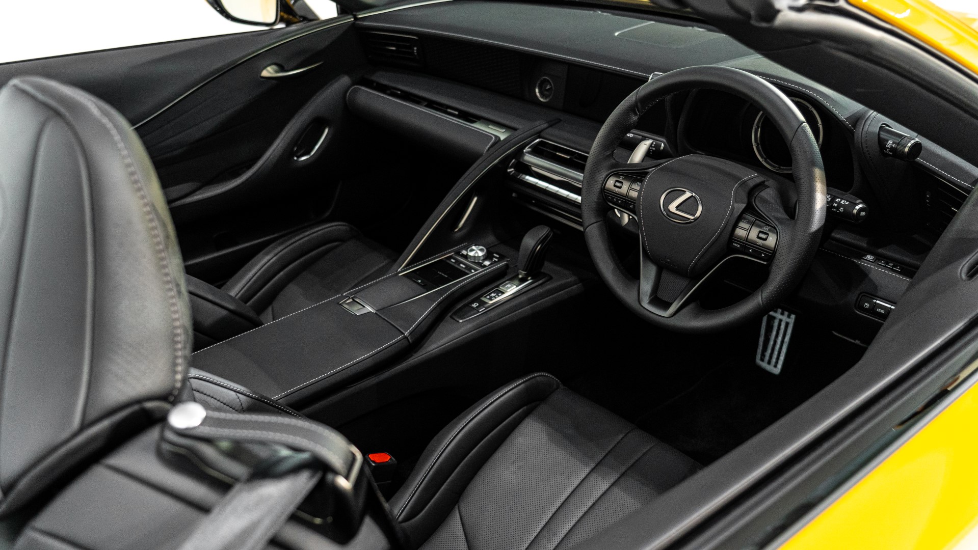 2020 Lexus LC 500 Convertible interior
