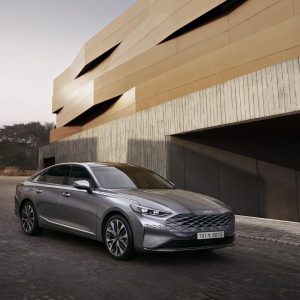 2021 Kia K8