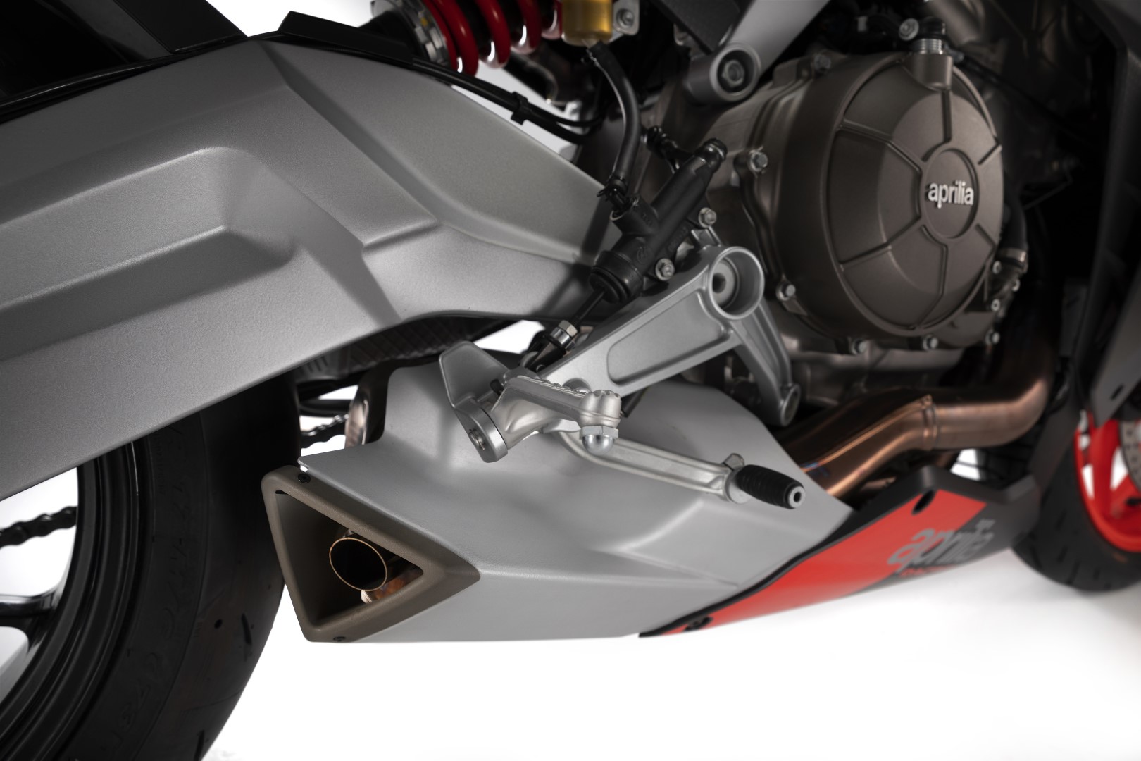 aprilia rs 660 exhaust