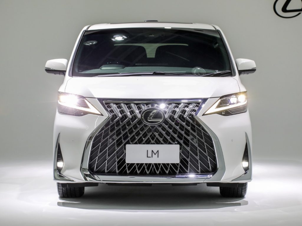 Lm 350 lexus