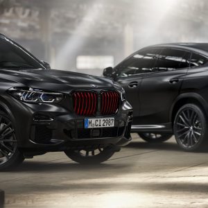BMW Black Vermilion