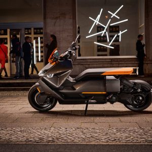 BMW CE 04