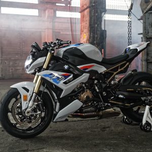 BMW S1000R