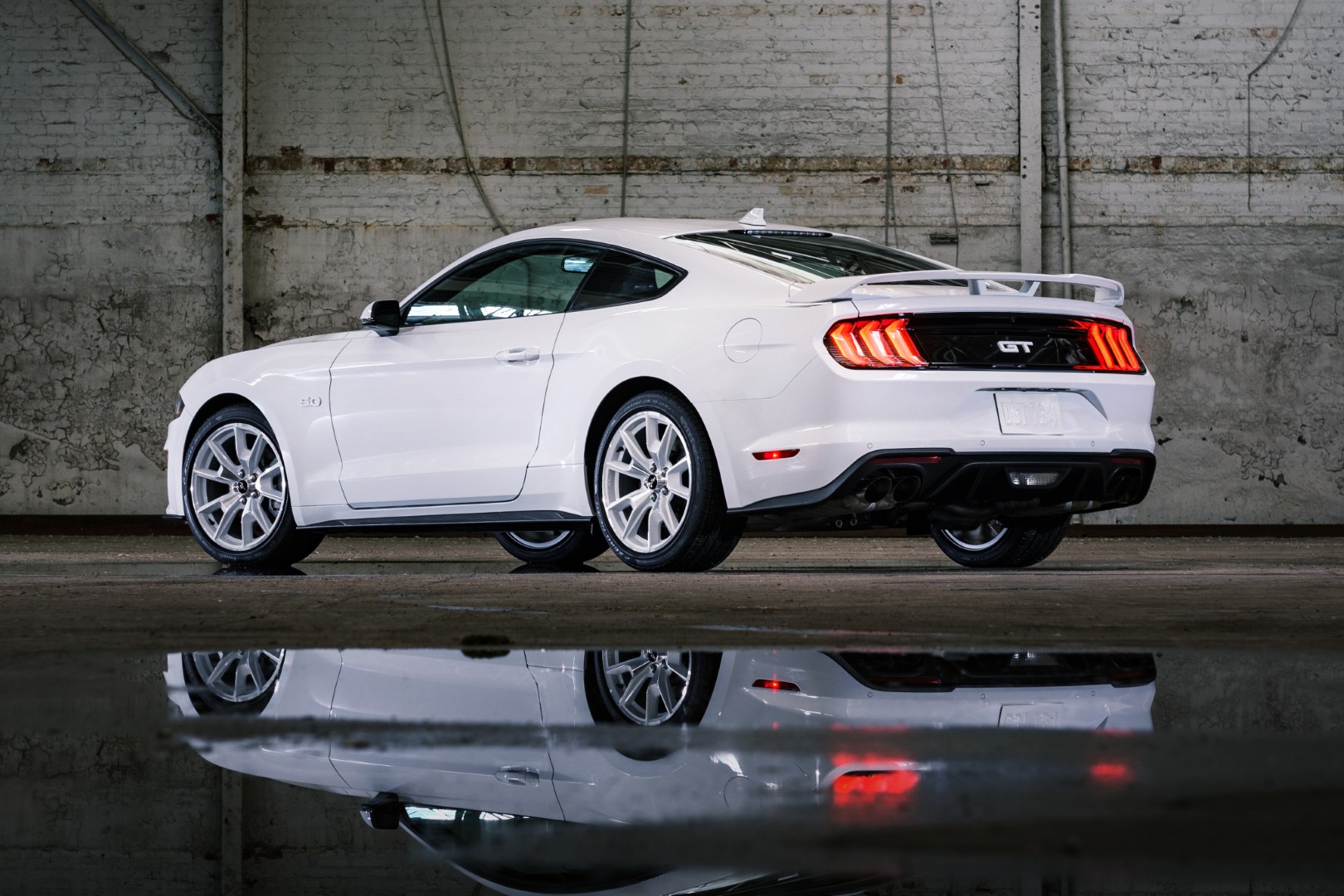 2022 Mustang Coupe Ice White Edition