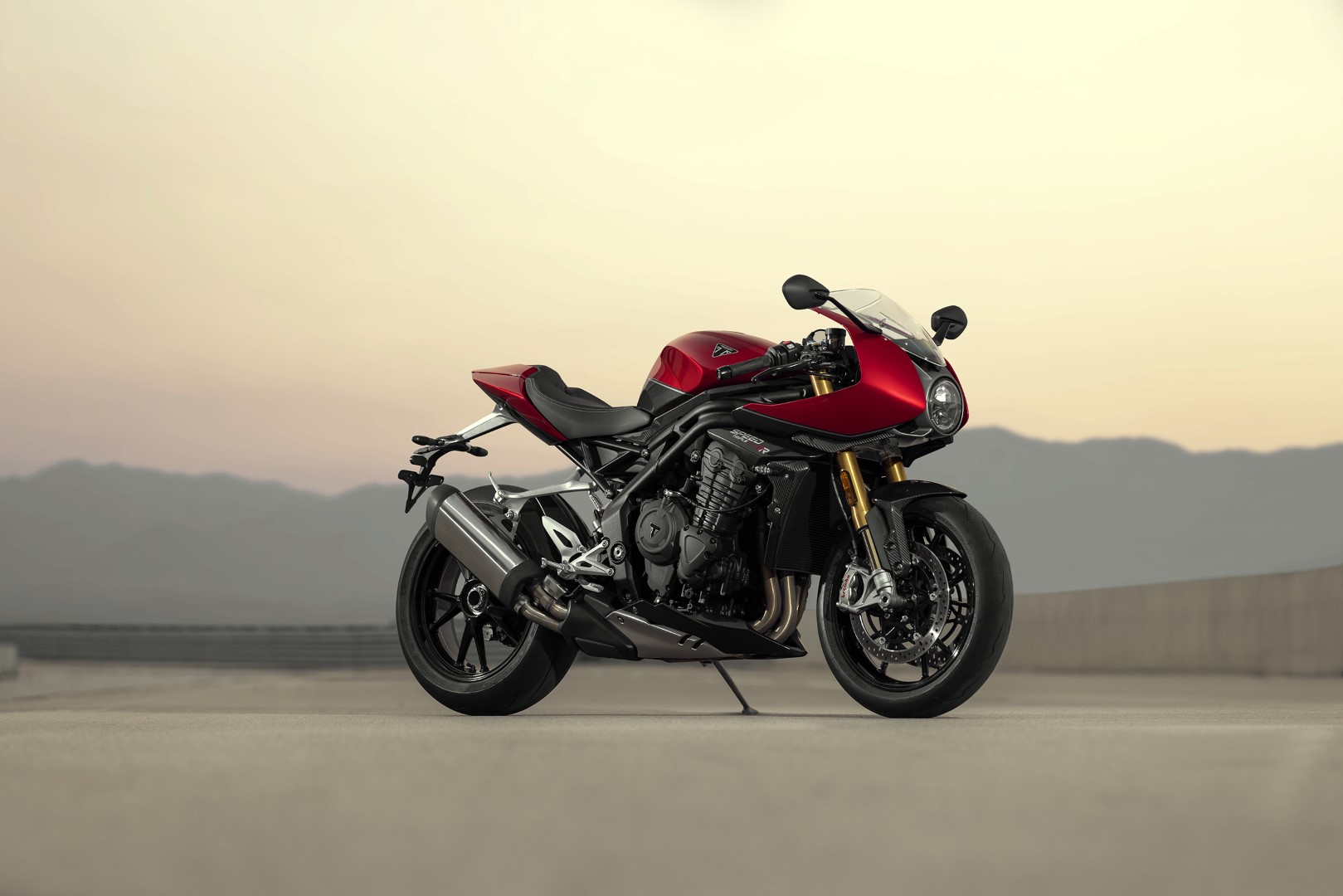 Triumph Speed Triple 1200 RR