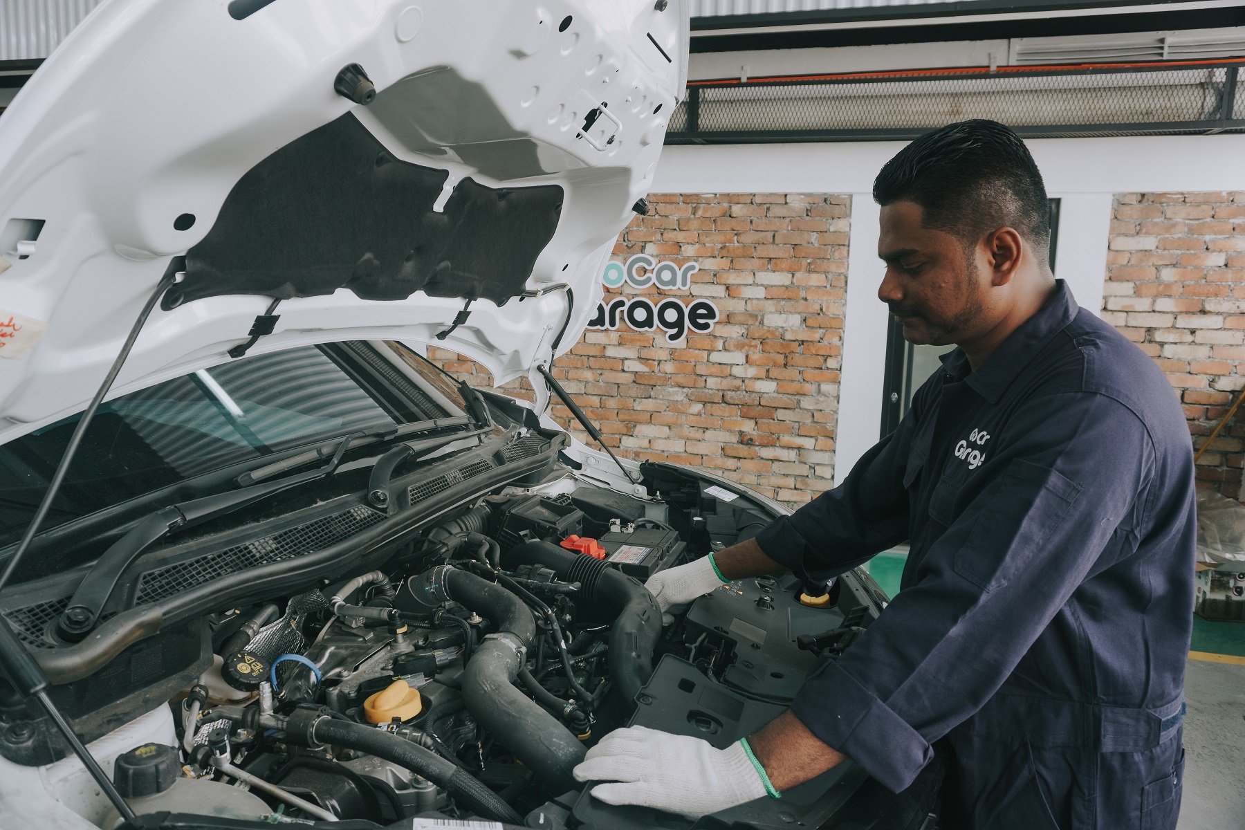 GoCar Garage Engine Service