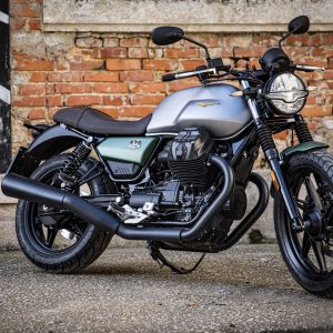 Moto Guzzi V7 Stone Centenario