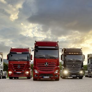 Actros 25