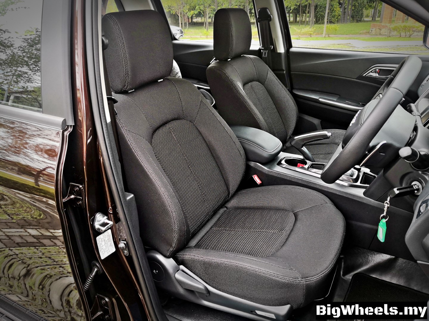 JMC Vigus Pro seats