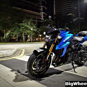 Suzuki GSX-S750