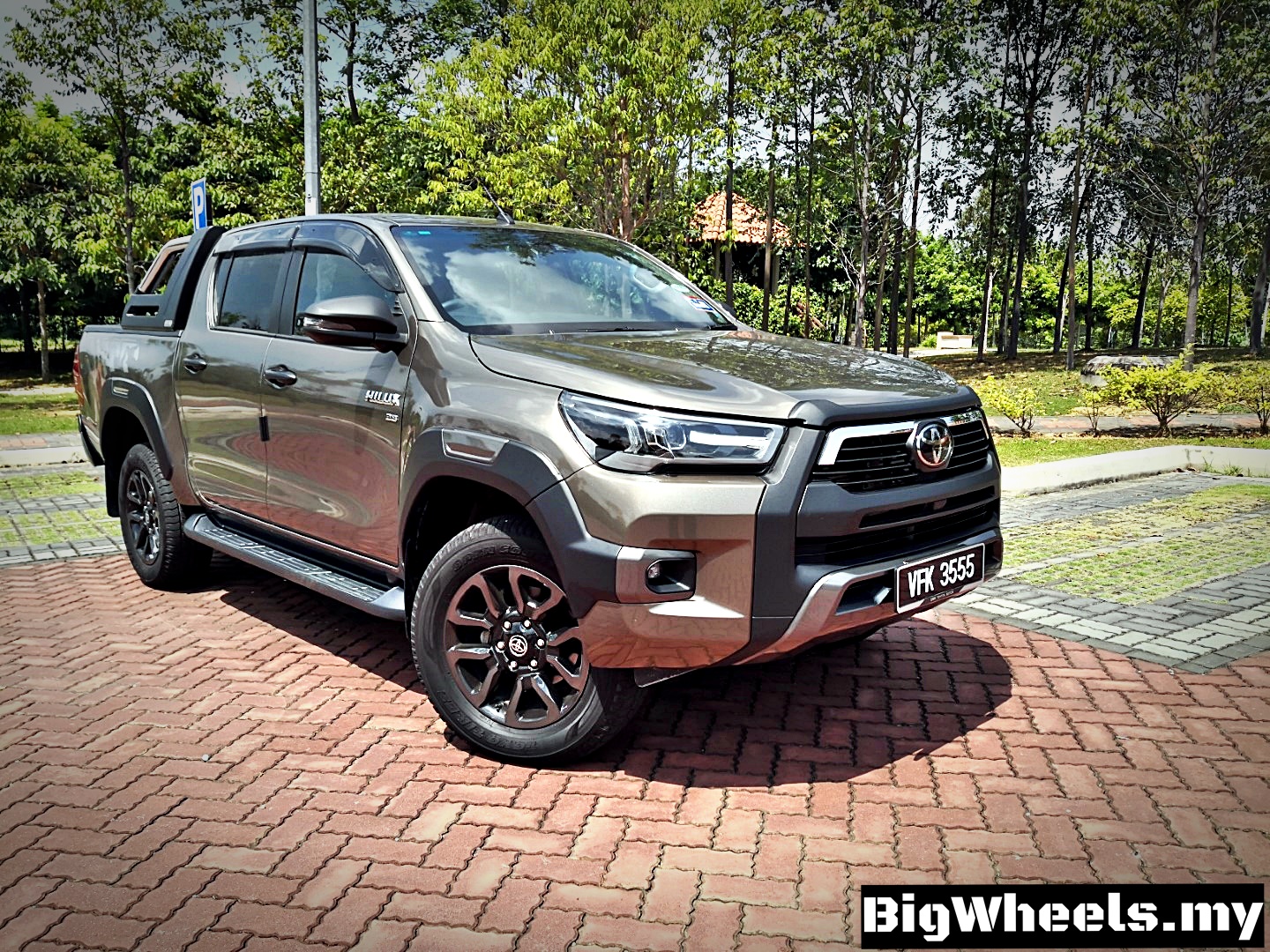 Toyota Hilux Rogue