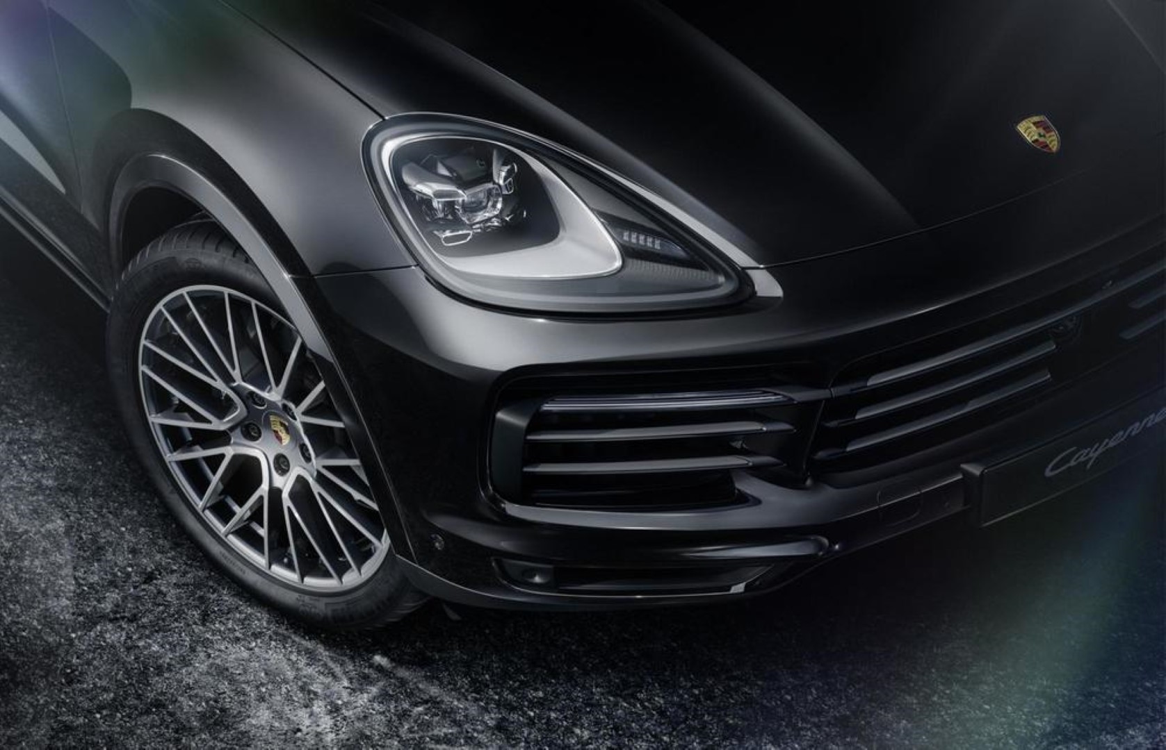 Porsche Cayenne Platinum Edition light