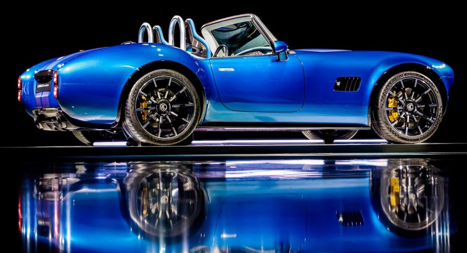 AC Cobra GT Roadster