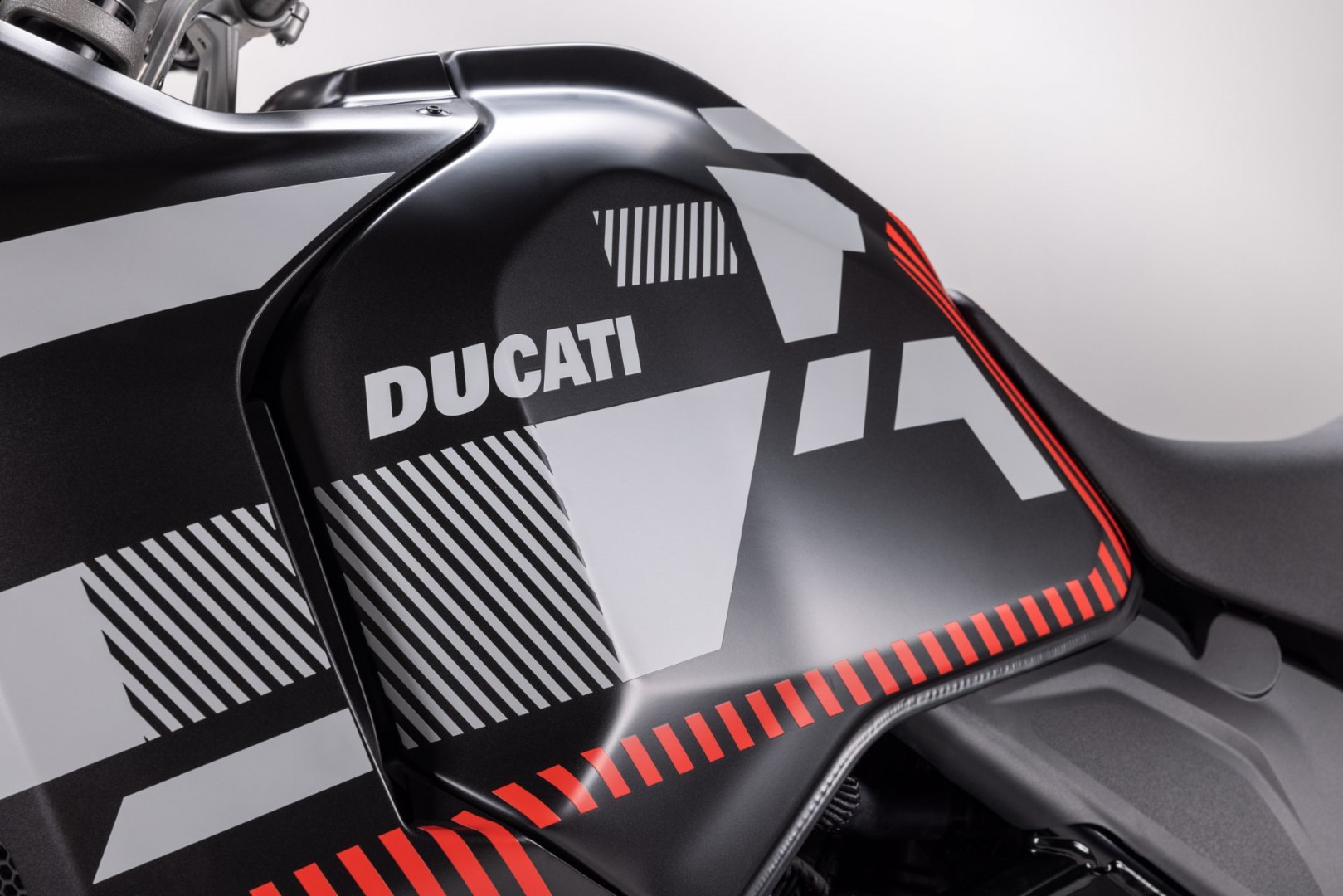 2023 Ducati DesertX