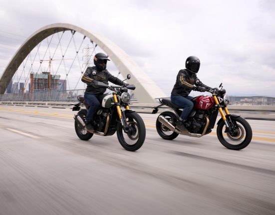 Triumph Scrambler 400