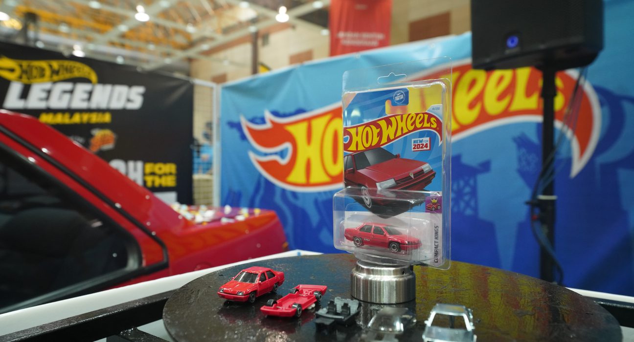 Hot Wheels Proton Saga