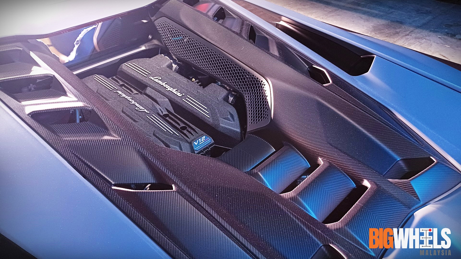 Lamborghini Revuelto