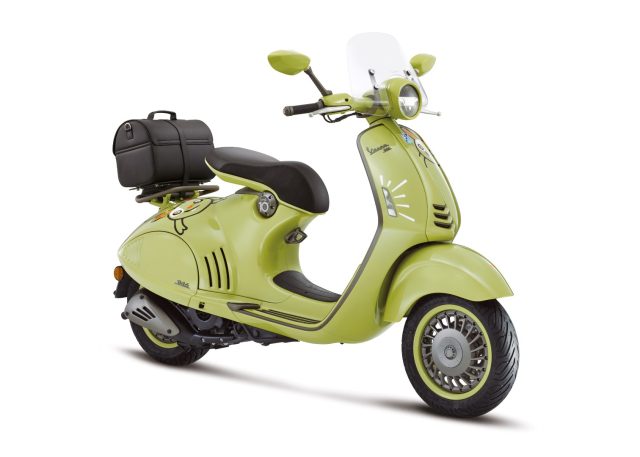 Vespa 946 10 Anniversary