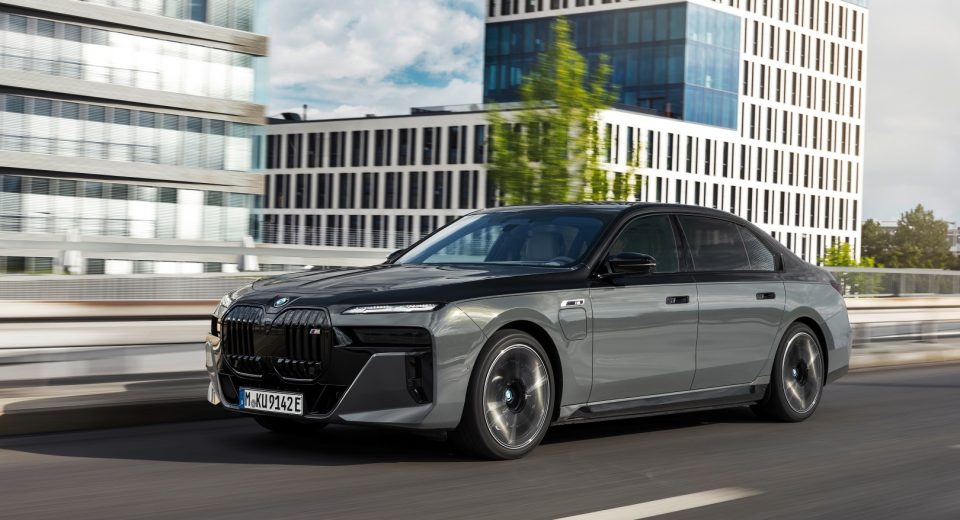 BMW 750e
