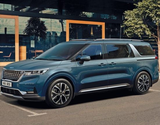 Kia Carnival CKD