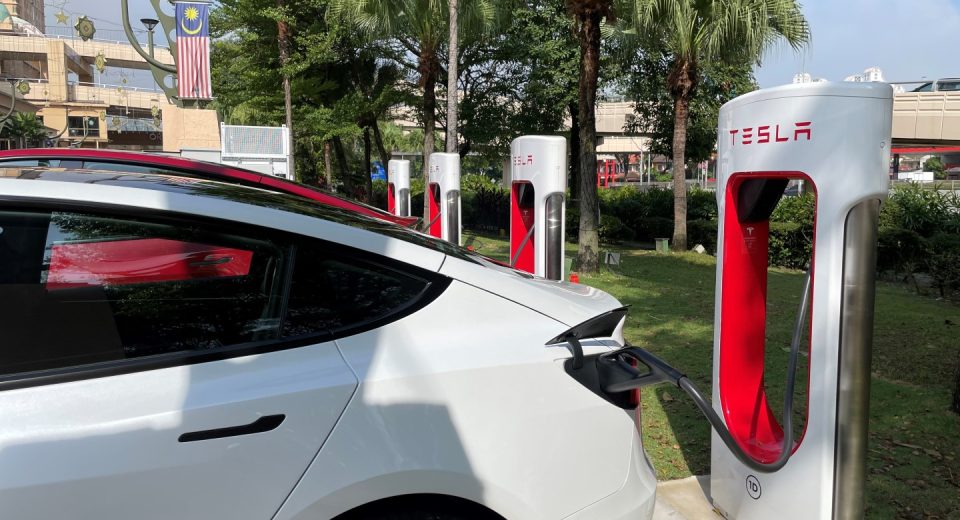 Tesla Sunway Pyramid