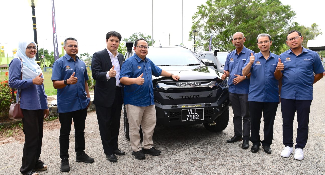 Isuzu D-Max JPN