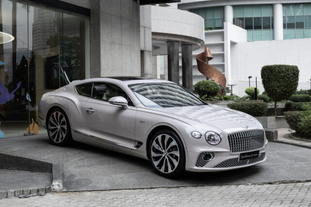 Bentley Continental GT Azure
