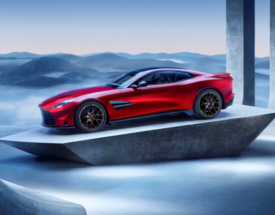 aston martin vanquish