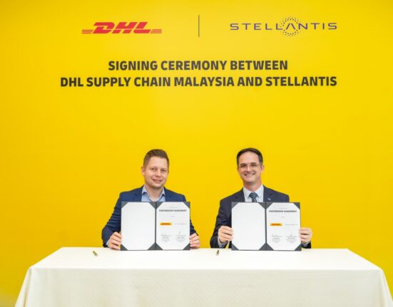 Stellantis DHL