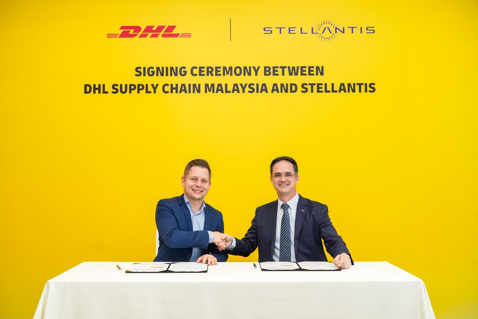 Stellantis DHL
