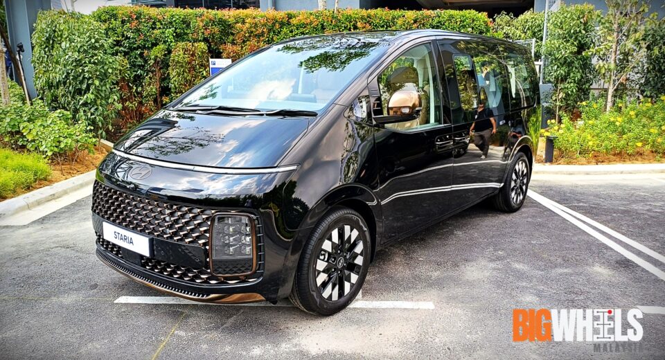 Hyundai Staria