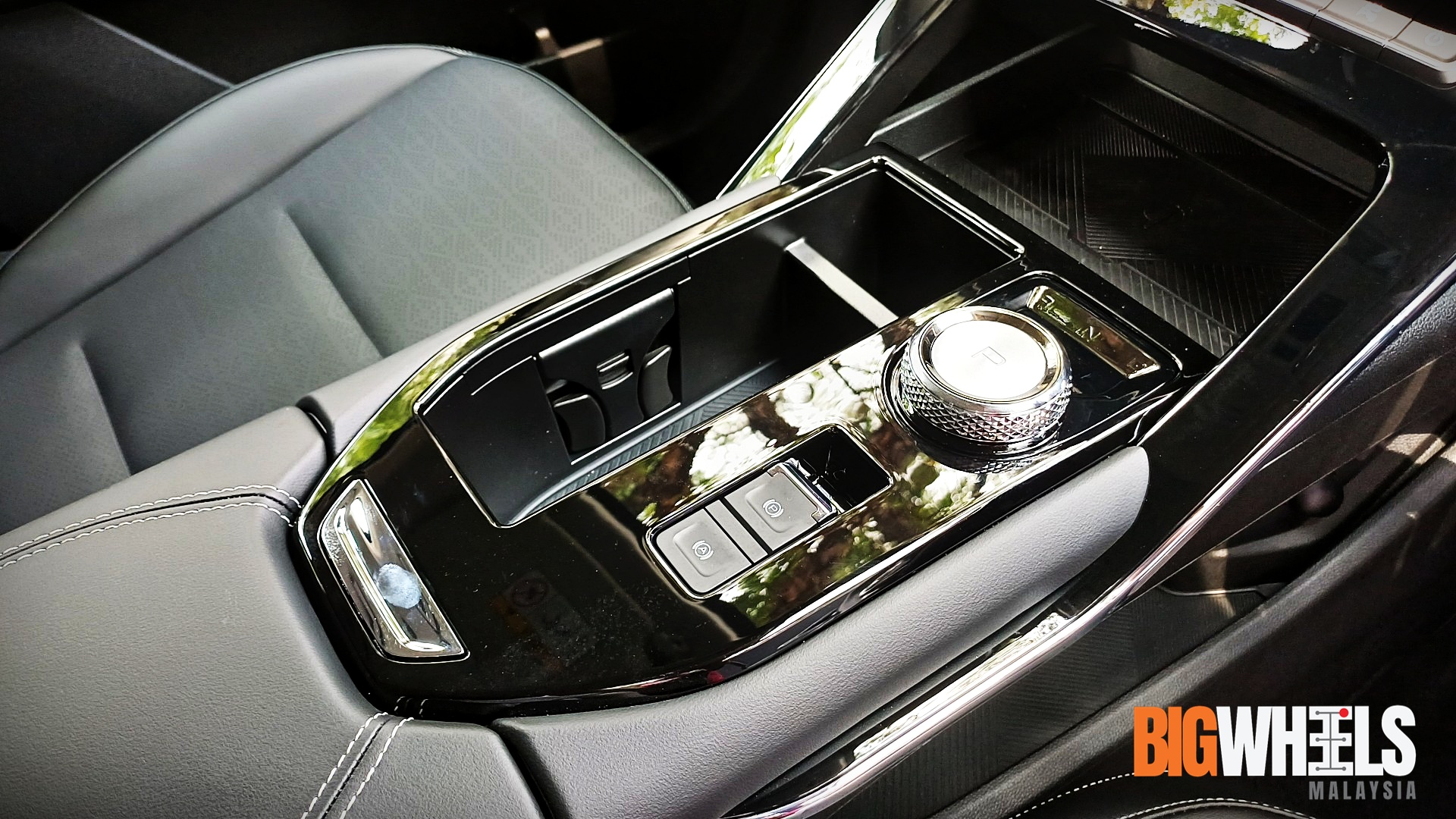 GWM Haval H6 HEV Phantom Black