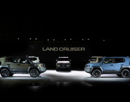 Toyota Land Cruiser FJ