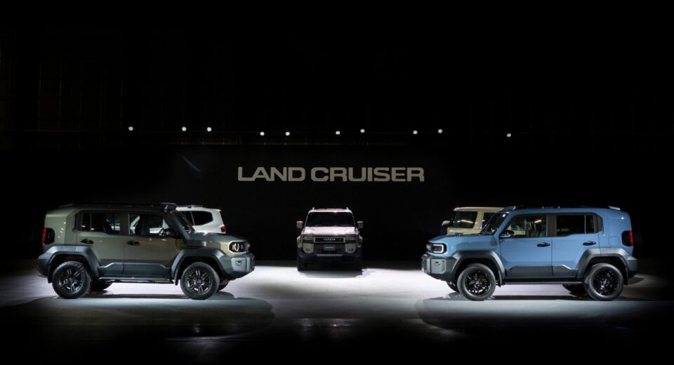 Toyota Land Cruiser FJ