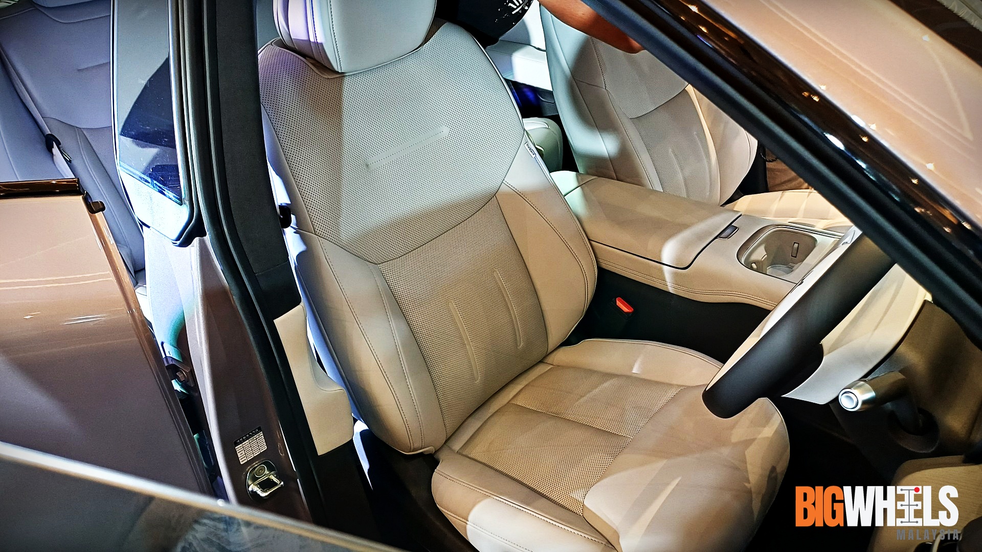 Xpeng G6