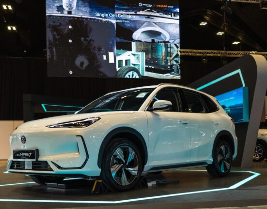 proton e.mas 7 singapore