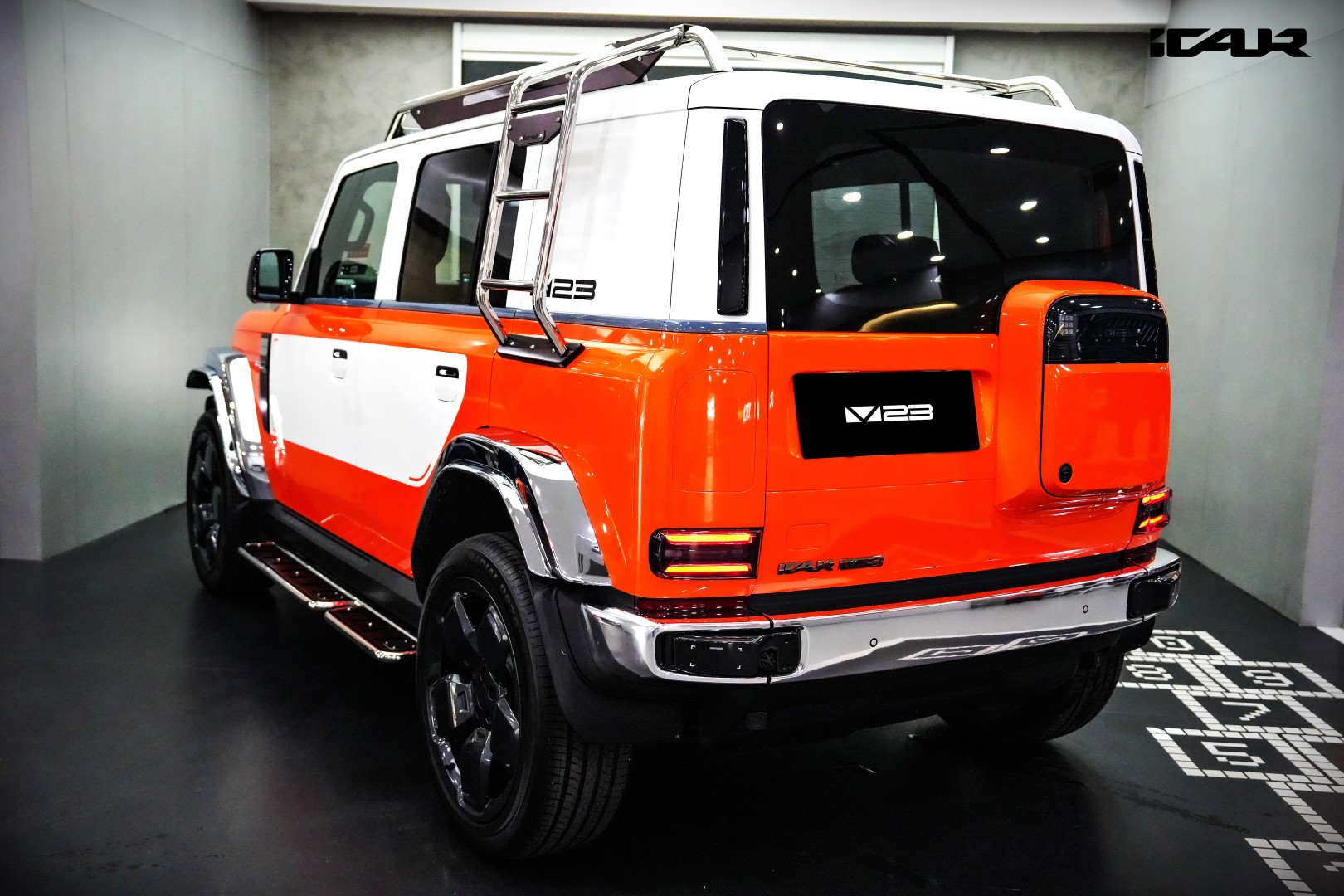 icaur v23 retro edition