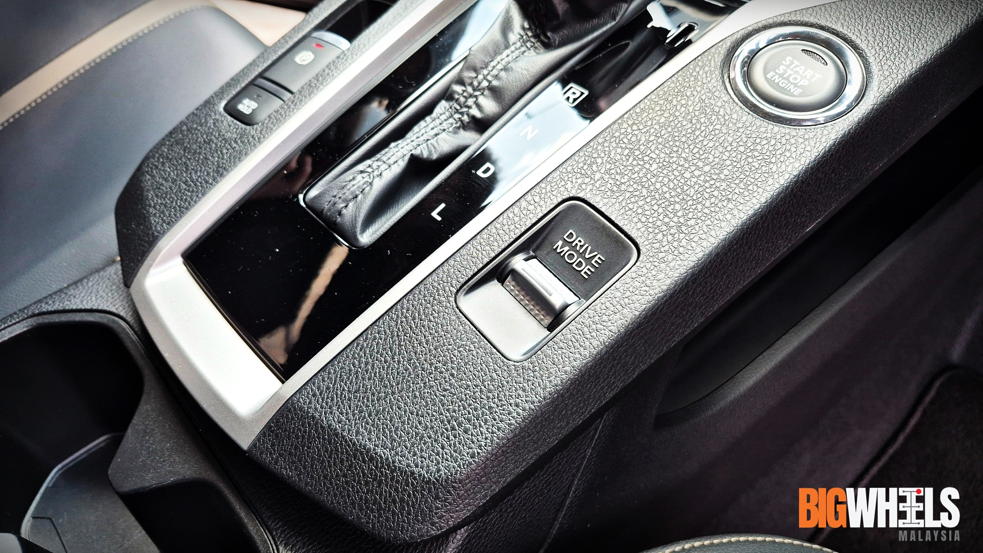 mitsubishi xforce