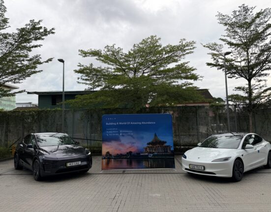 Tesla kuching