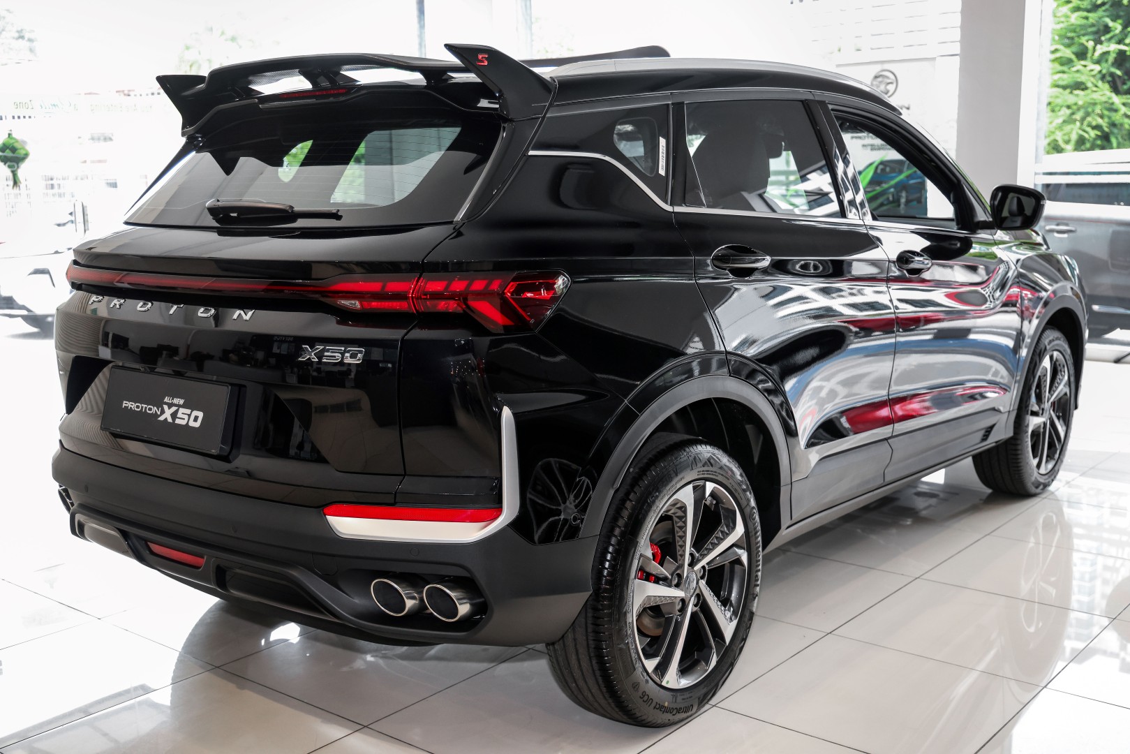 proton x50 quartz black