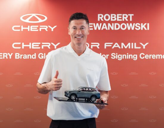 chery robert lewandowski