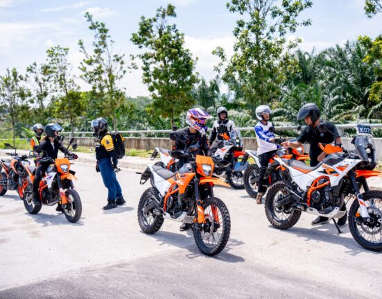 ktm 390